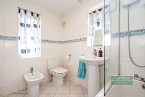 Photo 30- click for photo gallery